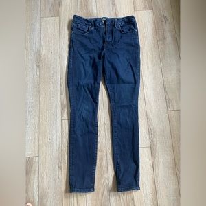 Good American jeans, size 12/31, worn once, excellent condition